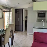 Mobil Home A 200M De La Mer Au Camping Des Pins Maritimes